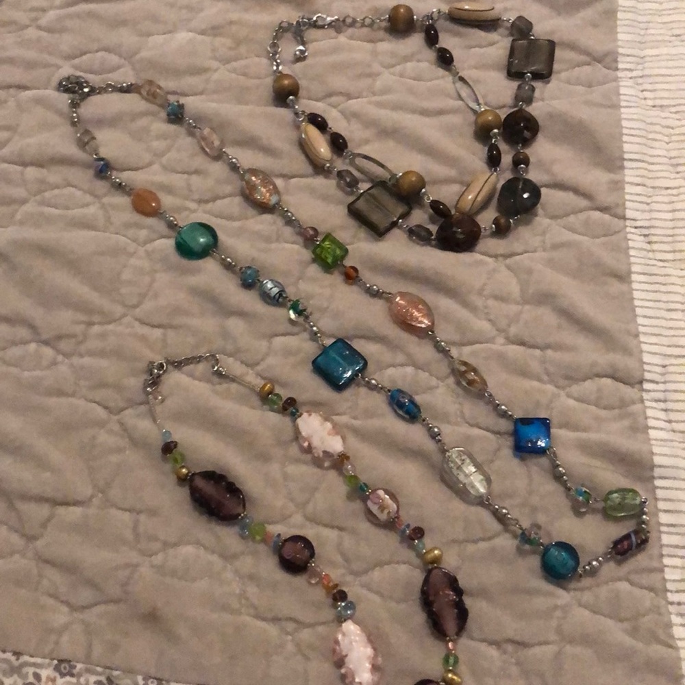 Necklace - Picture 5 of 6